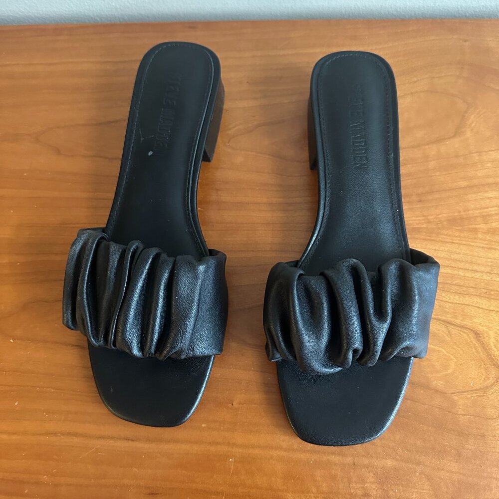Steve Madden black leather slide. Worn once. Size 8.